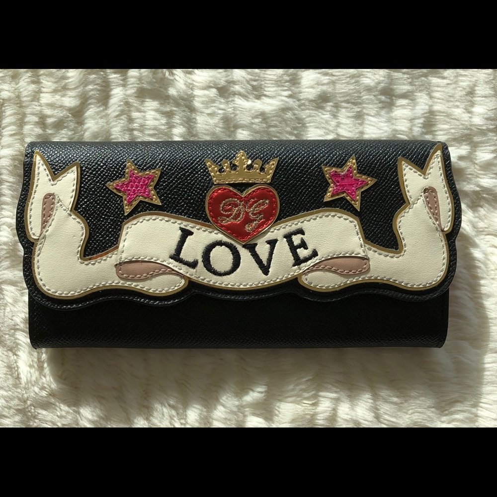 Authentic Dolce & Gabbana love wallet